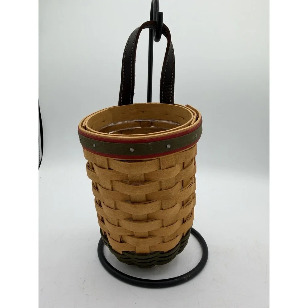 🎅🧺 Longaberger 2006 Santa's Helper Hanging Basket w/Leather Handle & Protector